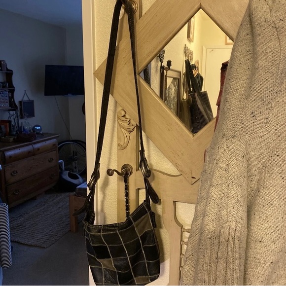 LUCKY BRAND Gray Black Patchwork
Suede Leather -Bucket Crossbody - Picture 2 of 12